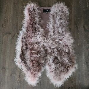 Turkey Feather Vest With Boning And Clasps, Forever 21, Size Medium